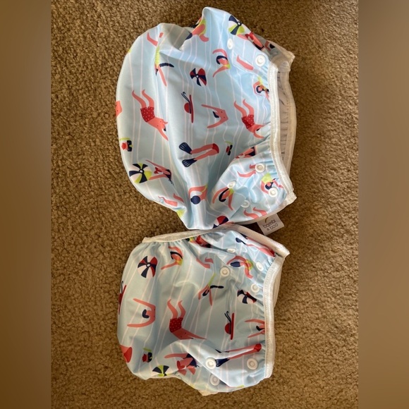 Bambi & Boo-Reusable baby Swim Diapers, 1 Pack (S & L), 10-40 lbs. open bag. New - Picture 3 of 10